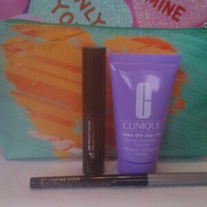 Clinique Bag /W Gift set- NWT